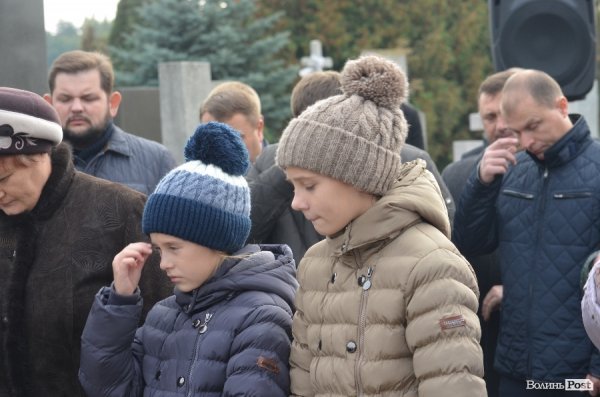 В Гаразджі освятили пам’ятники Героїв, які загинули в АТО. ФОТО