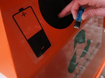 У Луцьку за рік зібрали понад сім тонн батарейок та ламп