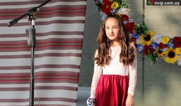 Обрали найкрасивішу дівчину Нововолинська