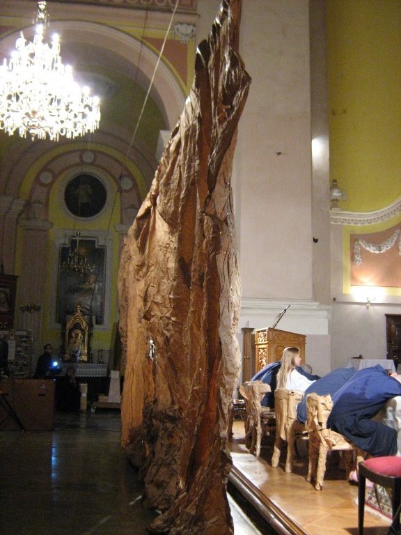 У луцькому храмі поляки влаштували перфоманс. ФОТО 