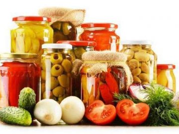 Наскільки корисні консервовані та мариновані овочі