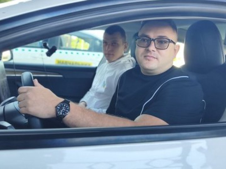 На Волині перший ветеран з ампутацією обох ніг отримав водійське посвідчення. ВІДЕО