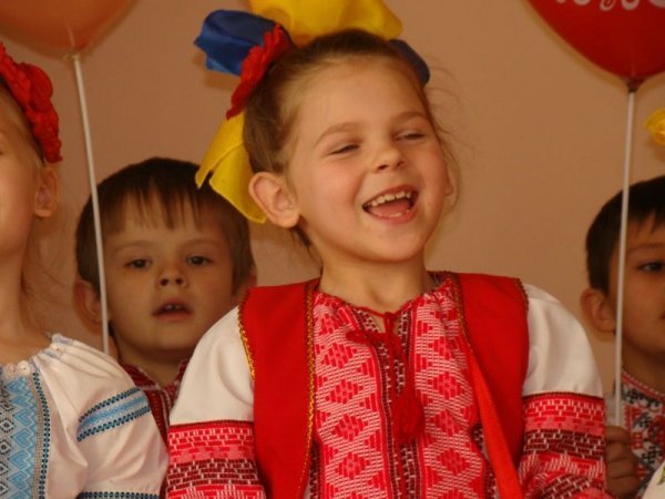 У луцькій школі ярмаркували для бійців АТО. ФОТО