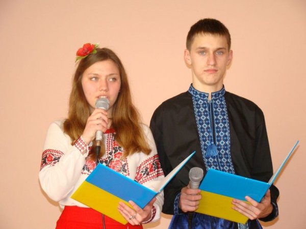 У луцькій школі ярмаркували для бійців АТО. ФОТО