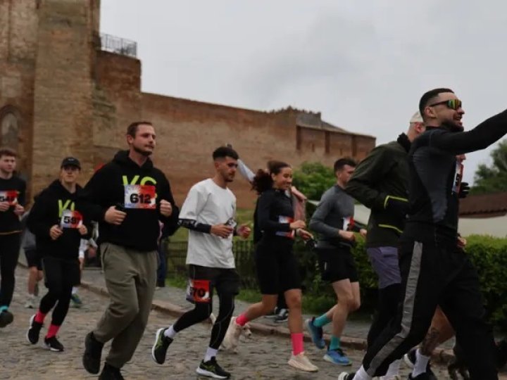 Забіг кликунів відбувся у Луцьку