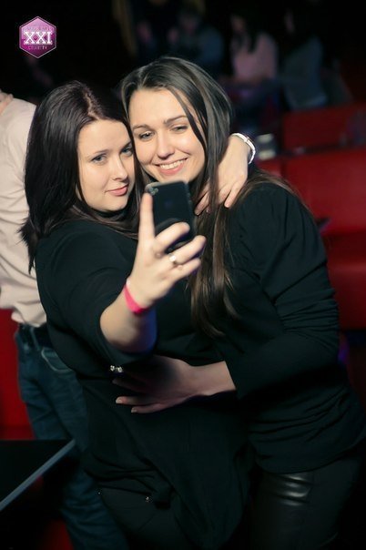 Фотовечірка в луцькому клубі