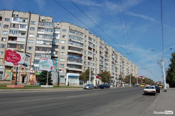 Вибори у Луцьку йдуть «повним ходом». ФОТО 