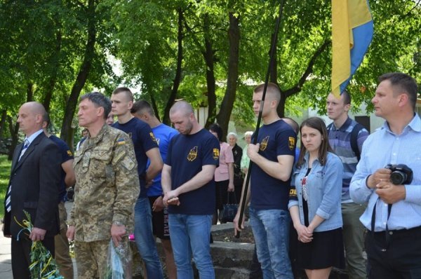 У Ковелі вшанували пам'ять бійців, які загинули під час АТО. ФОТО