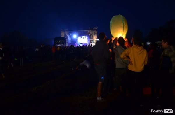 Як тисячі людей відривалися на фестивалі «Захід». ФОТО