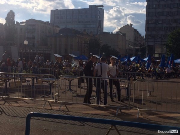 Як Київ вболіває за збірну України