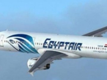 З'явилися перші фото уламків літака EgyptAir. ФОТО. ВІДЕО