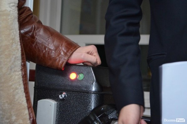 Як «репресовані» луцькі євромайданівці ходили в прокуратуру. ФОТО. ВІДЕО