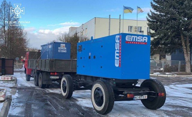 Волинські рятувальники повезли на Одещину силові електростанції