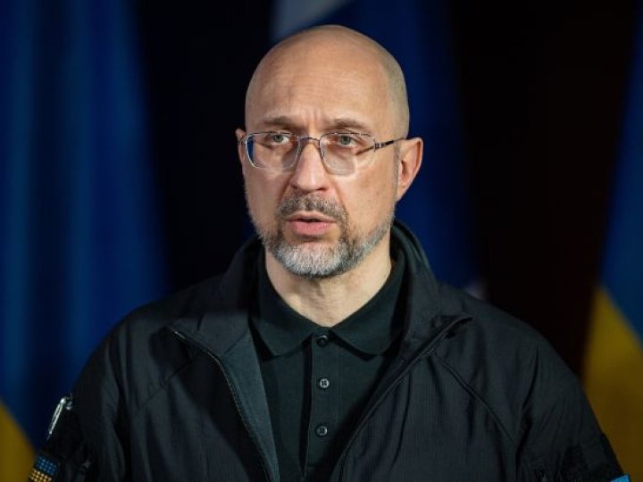 Зарплати військовим не підвищать, але будуть контракти з покращеними умовами, - Шмигаль