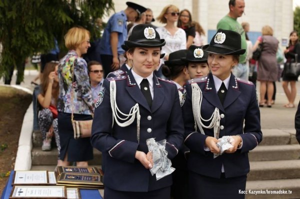 Поліцейська академія: у Києві випустили перших патрульних. ФОТО