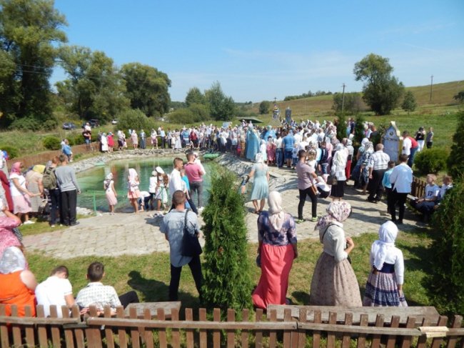 Храм поблизу Луцька отримав чудотворну ікону 18 століття. ФОТО