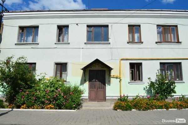 Місто, яке я люблю. Квіти Луцька