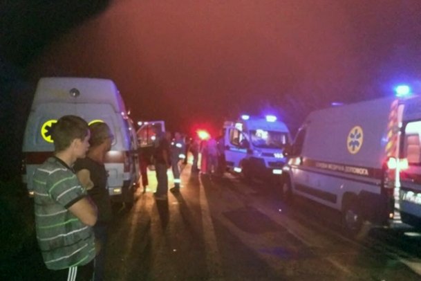 В аварії на Дніпропетровщині постраждали 15 людей. ФОТО