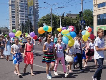 У луцькому парку сьогодні відбудеться  фестиваль учнівської творчості