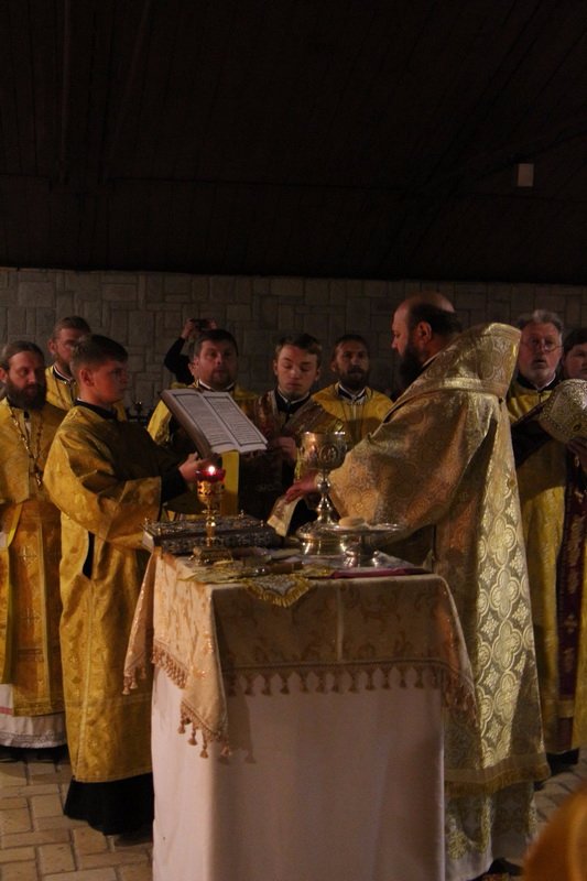 У храмі в Луцькому замку відновлять регулярні служби