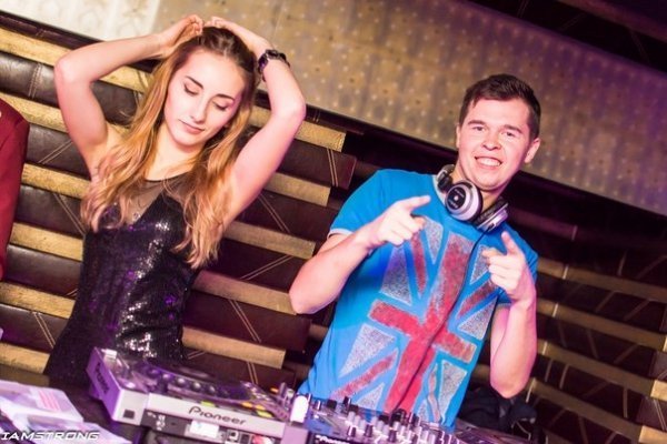 Фото з клубу Z-Bar (16 листопада)