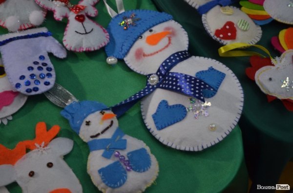 Добро під ялинку: в Луцьку новорічний благодійний ярмарок