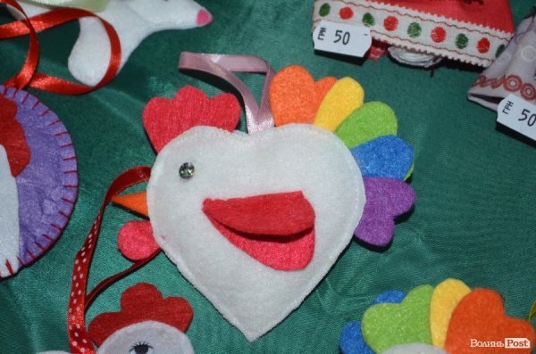 Добро під ялинку: в Луцьку новорічний благодійний ярмарок