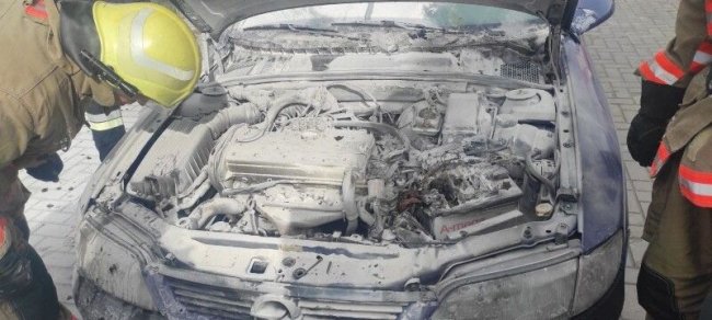 На Волині горів автомобіль. ФОТО