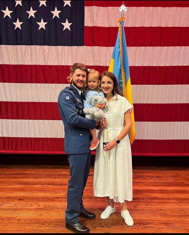 Загинув український льотчик Владислав Савельєв