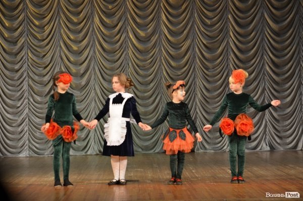 У Луцьку - благодійна вистава на допомогу онкохворим дітям. ФОТО