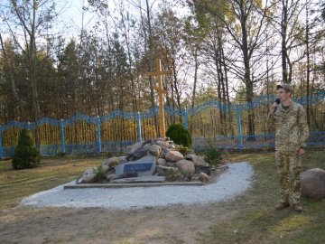 У Ковелі відкрили пам’ятний знак на вшанування загиблих захисників України. ФОТО