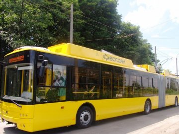 Луцький «Богдан» відправив  тролейбуси до Києва*