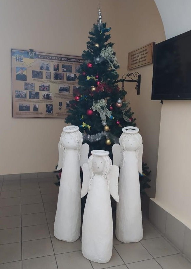 Волинських прикордонників з Різдвом привітали військовий оркестр та капелан. ВІДЕО