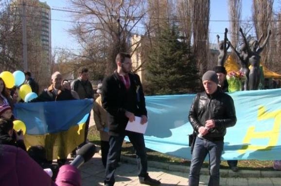 У Криму затримали учасників акції до дня народження Шевченка. ФОТО. ВІДЕО