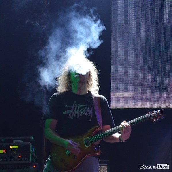 Гітарист Ляпісів