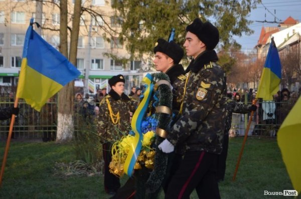 Лучани вшанували пам’ять жертв Голодомору