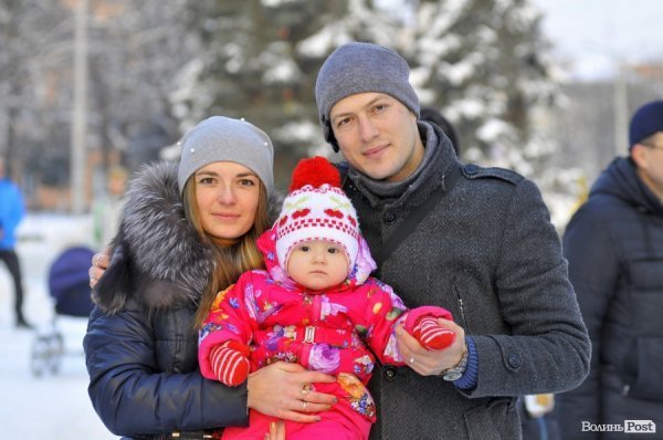 Різдвяне дійство в центрі Луцька: діти