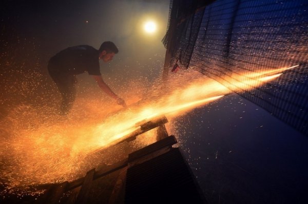 Ракетна війна на святкуванні Пасхи. ФОТО