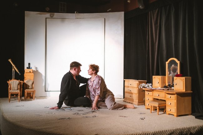 Скільки вартує насправді любов і чи можна украсти щастя: огляд вистав у Луцьку 28 лютого – 2 березня