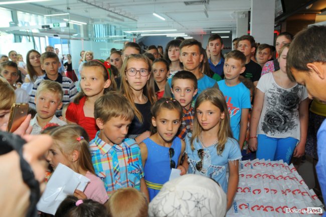 У луцькому «Промені» влаштували свято для дітей. ФОТО