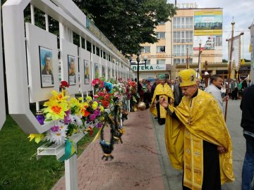 У місті на Волині помолилися за полеглих Героїв