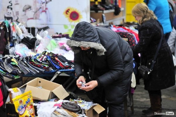 Центральний ринок. БУДНІ МІСТА