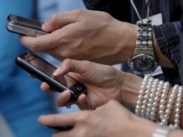 Мобільний оператор МТС погрожує згорнути бізнес в Україні