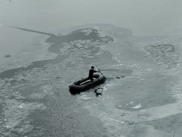 Що відомо про стан рятувальників та двох хлопчиків, яких вони дістали з-під криги на Волині