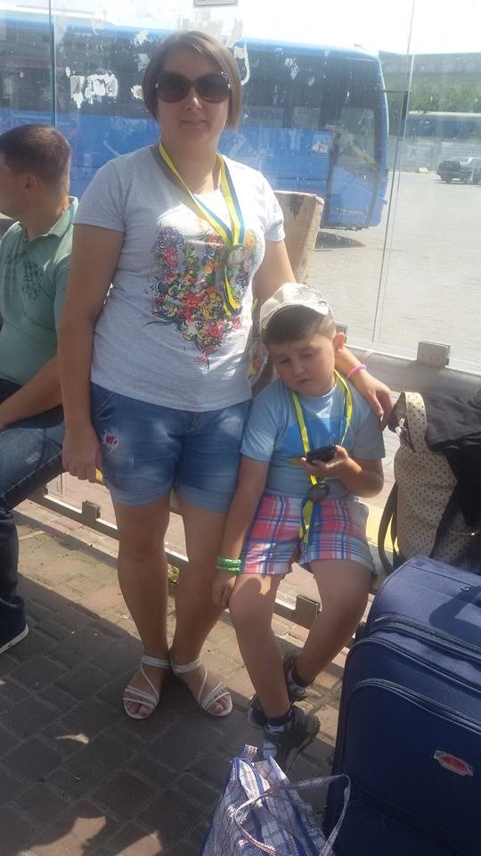 Родину загиблого волинського Героя відправили відпочивати у Францію. ФОТО 