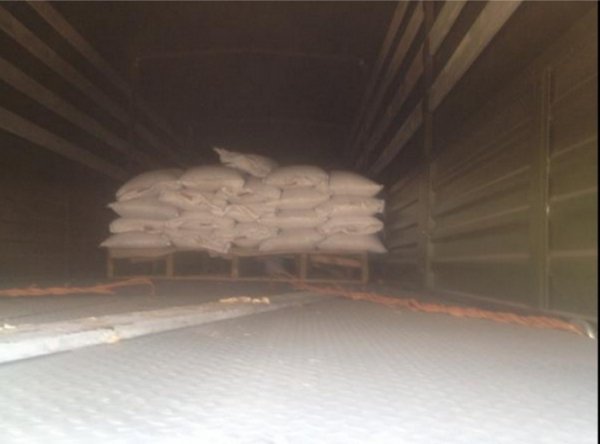 Фури з «гуманітаркою» Путіна − напівпорожні. ФОТО