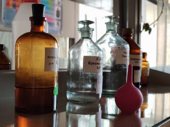 У Луцьку перевірили якість бутильованої води: які марки виявилися найкращими. ВІДЕО