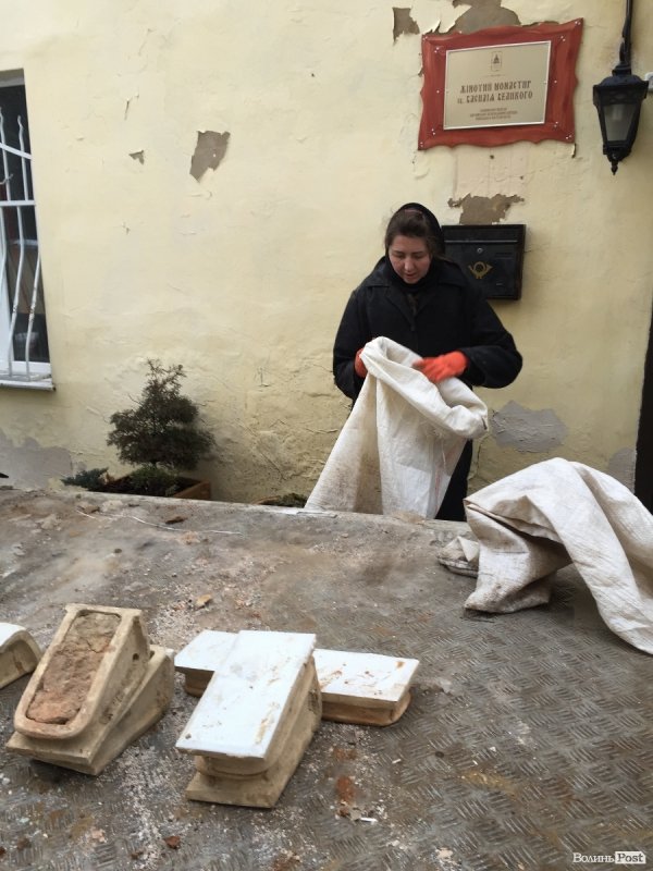 «Не світське життя» в монастирській обителі в центрі Луцька. ФОТО
