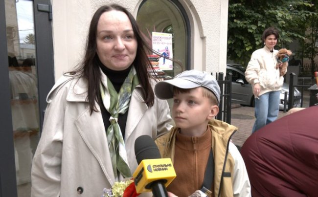 Збирають на FPV-дрони: у Луцьку стартував «Книжковий двіж». ФОТО