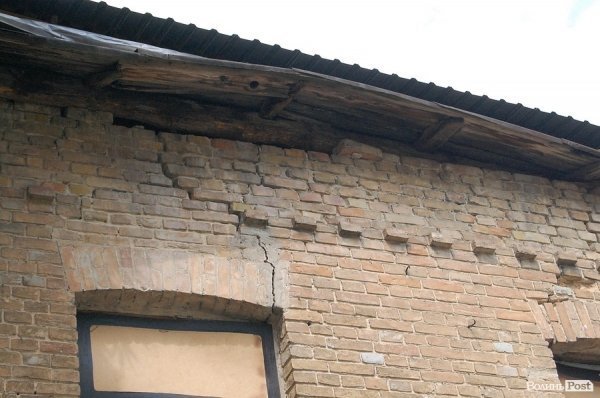 Порожню ділянку в центрі Луцька забудують. ФОТО